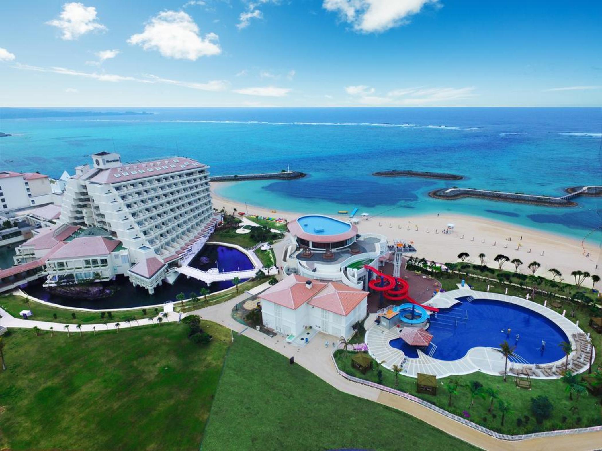 Sheraton Okinawa Sunmarina Resort Onna Ngoại thất bức ảnh