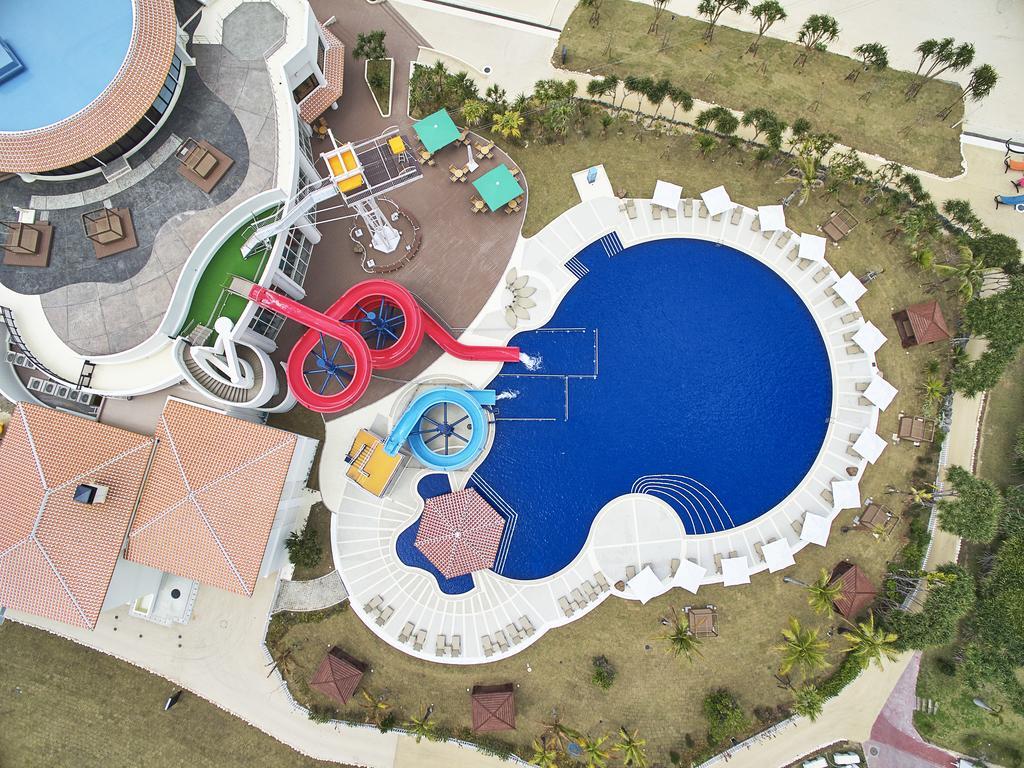 Sheraton Okinawa Sunmarina Resort Onna Ngoại thất bức ảnh