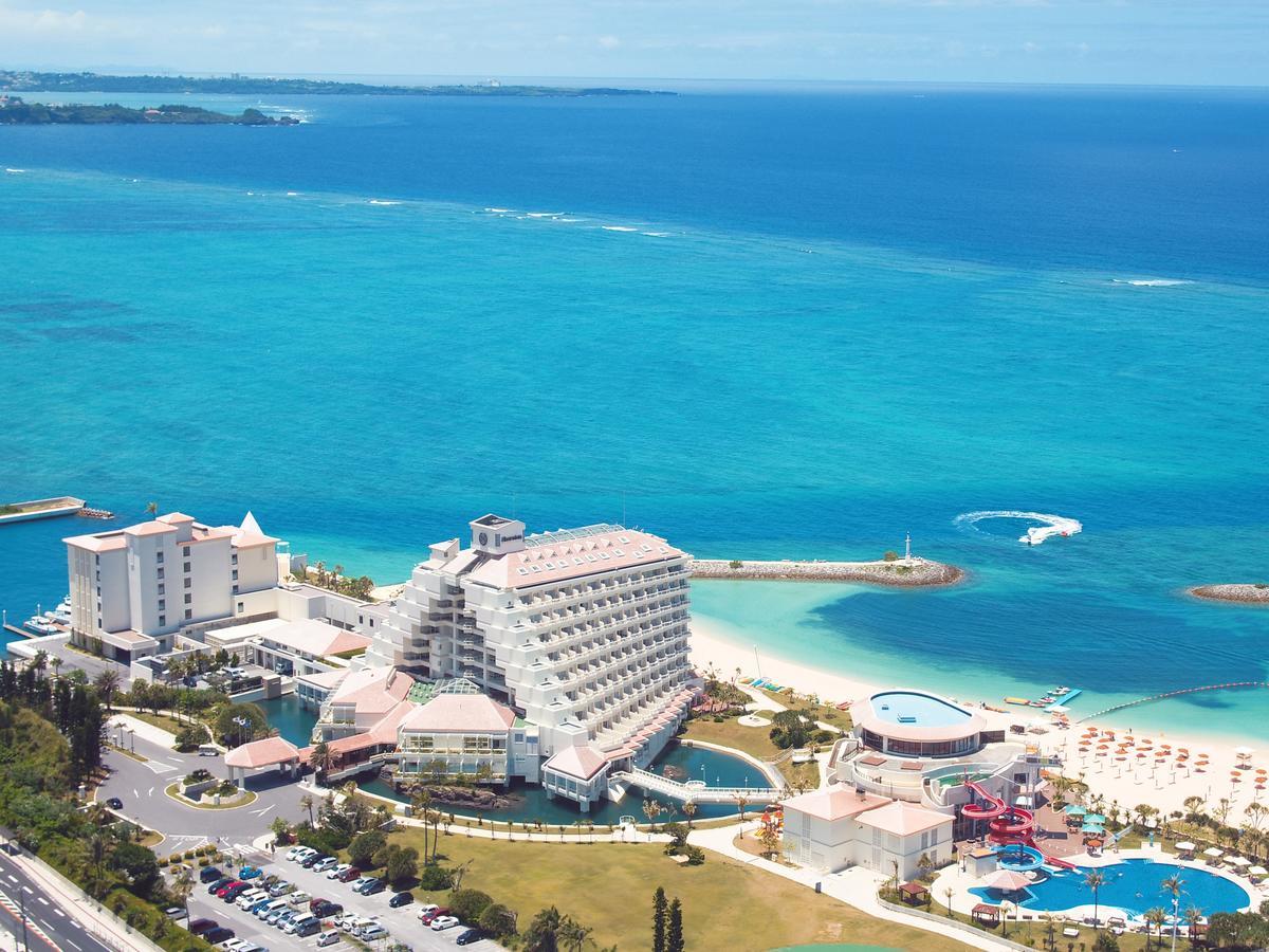 Sheraton Okinawa Sunmarina Resort Onna Ngoại thất bức ảnh