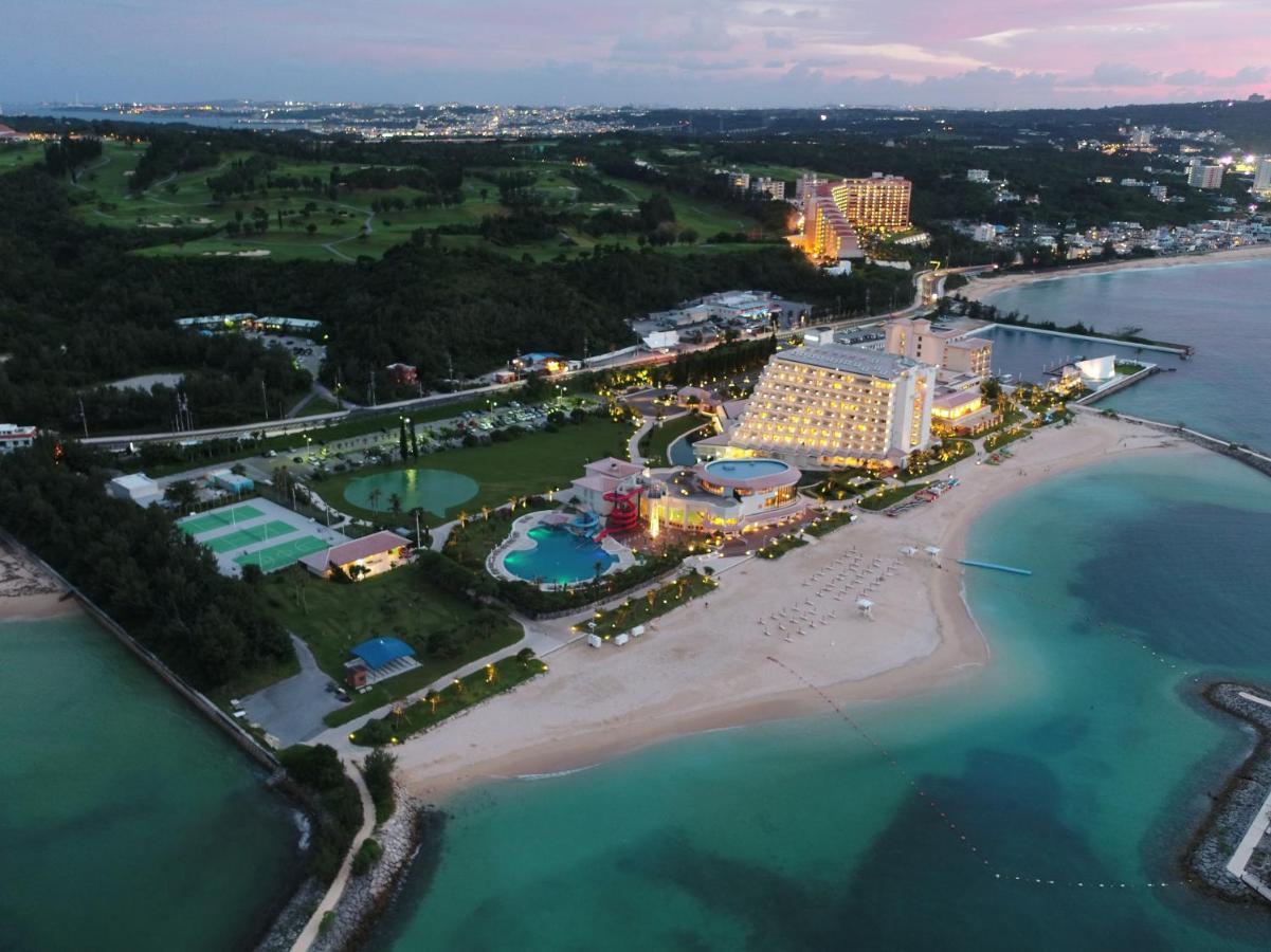 Sheraton Okinawa Sunmarina Resort Onna Ngoại thất bức ảnh