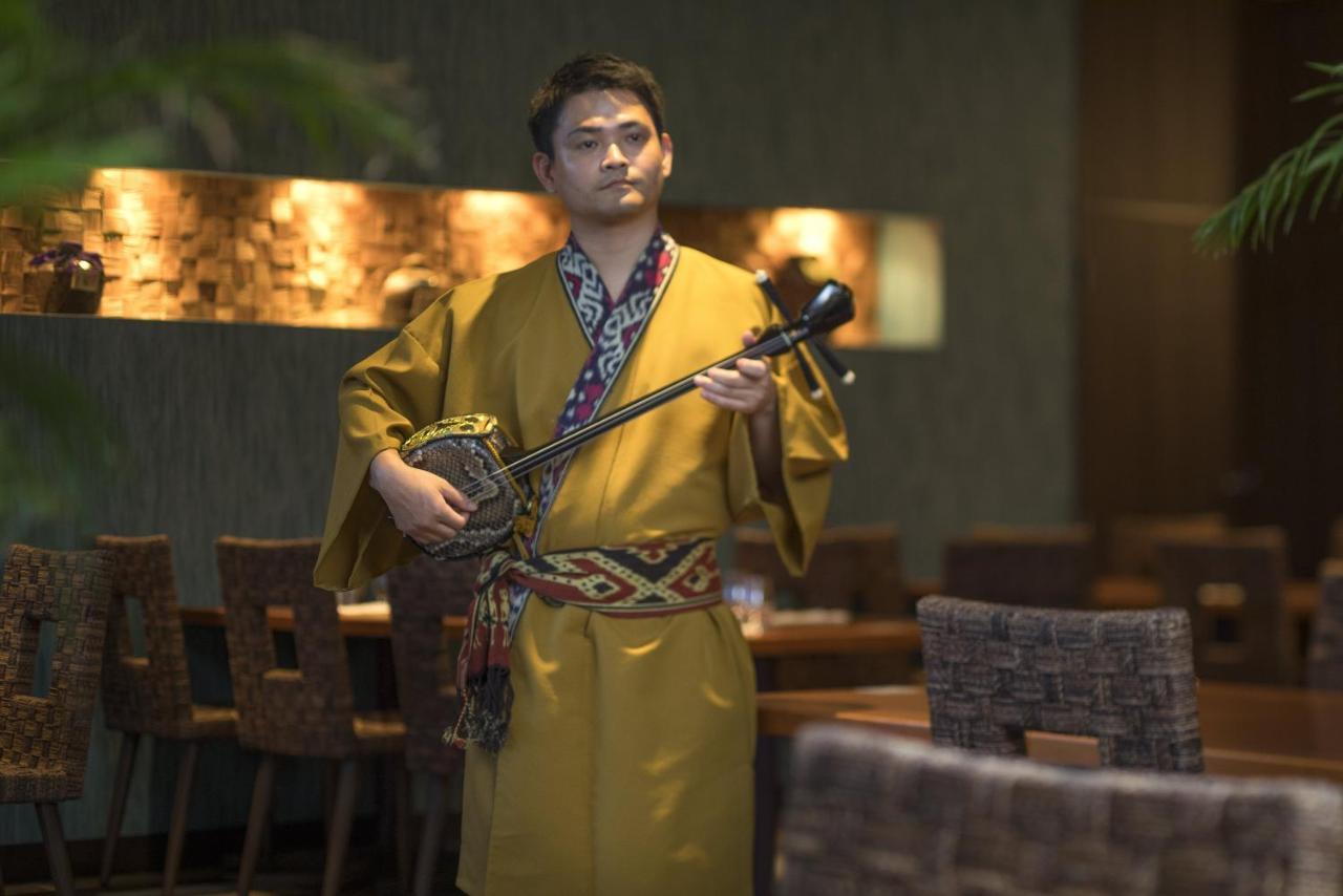 Sheraton Okinawa Sunmarina Resort Onna Ngoại thất bức ảnh